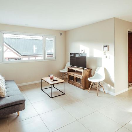 Gray Fox Apartments San Martin ウシュアイア エクステリア 写真