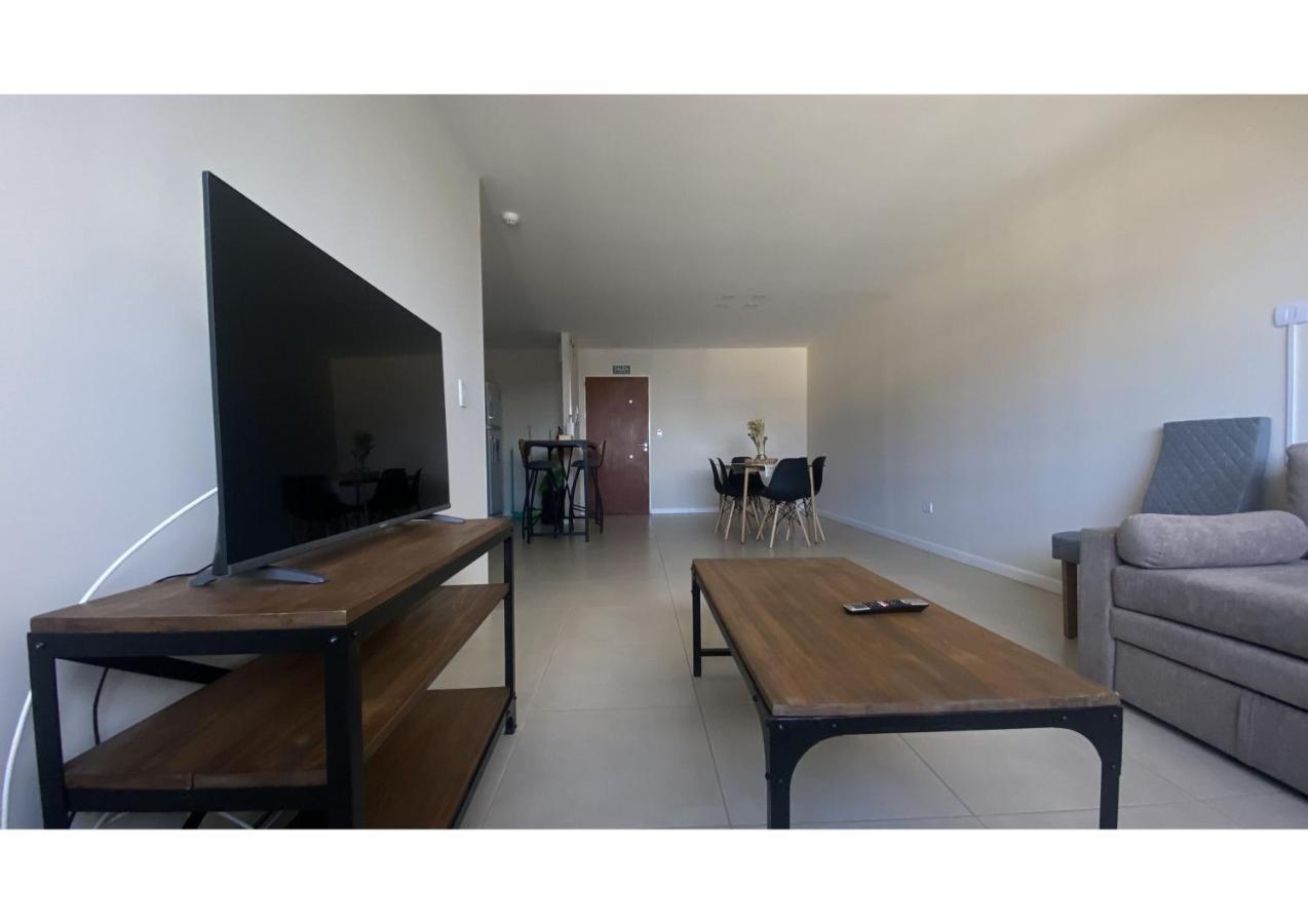 Gray Fox Apartments San Martin ウシュアイア エクステリア 写真