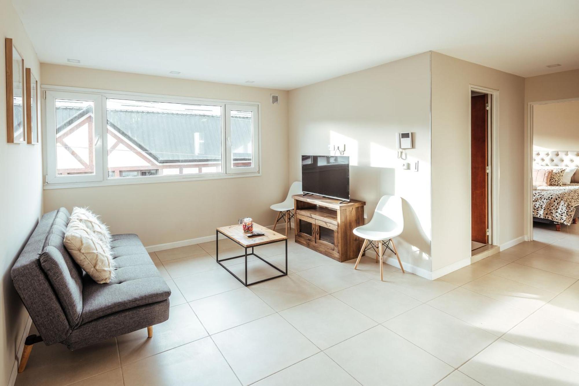 Gray Fox Apartments San Martin ウシュアイア エクステリア 写真